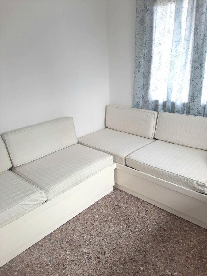Blue Horizon Apartment Vrasná Esterno foto